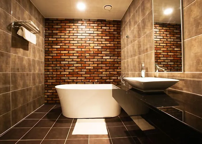 Karak Tourist Hotel Seoul