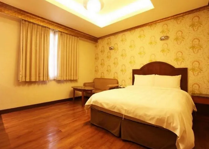 Karak Tourist Hotel